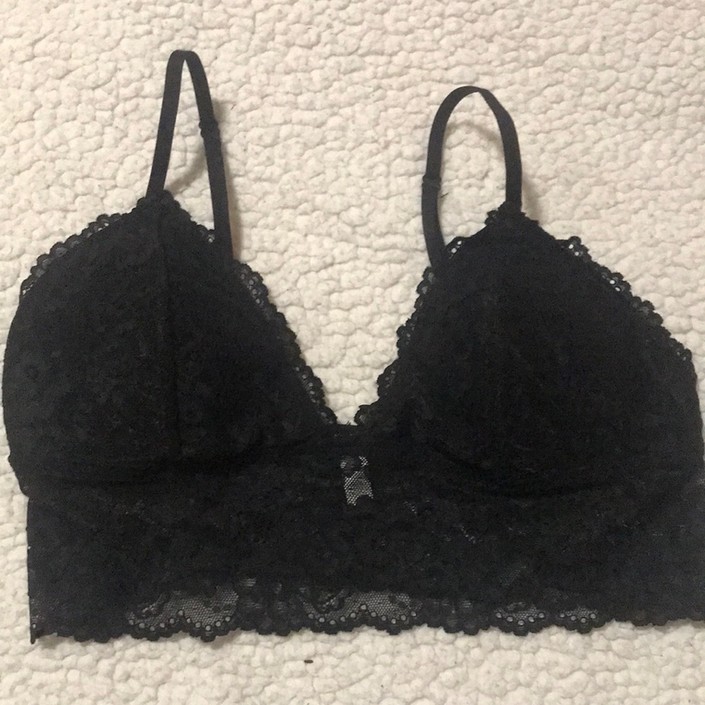 GARAGE LACE TOPS
